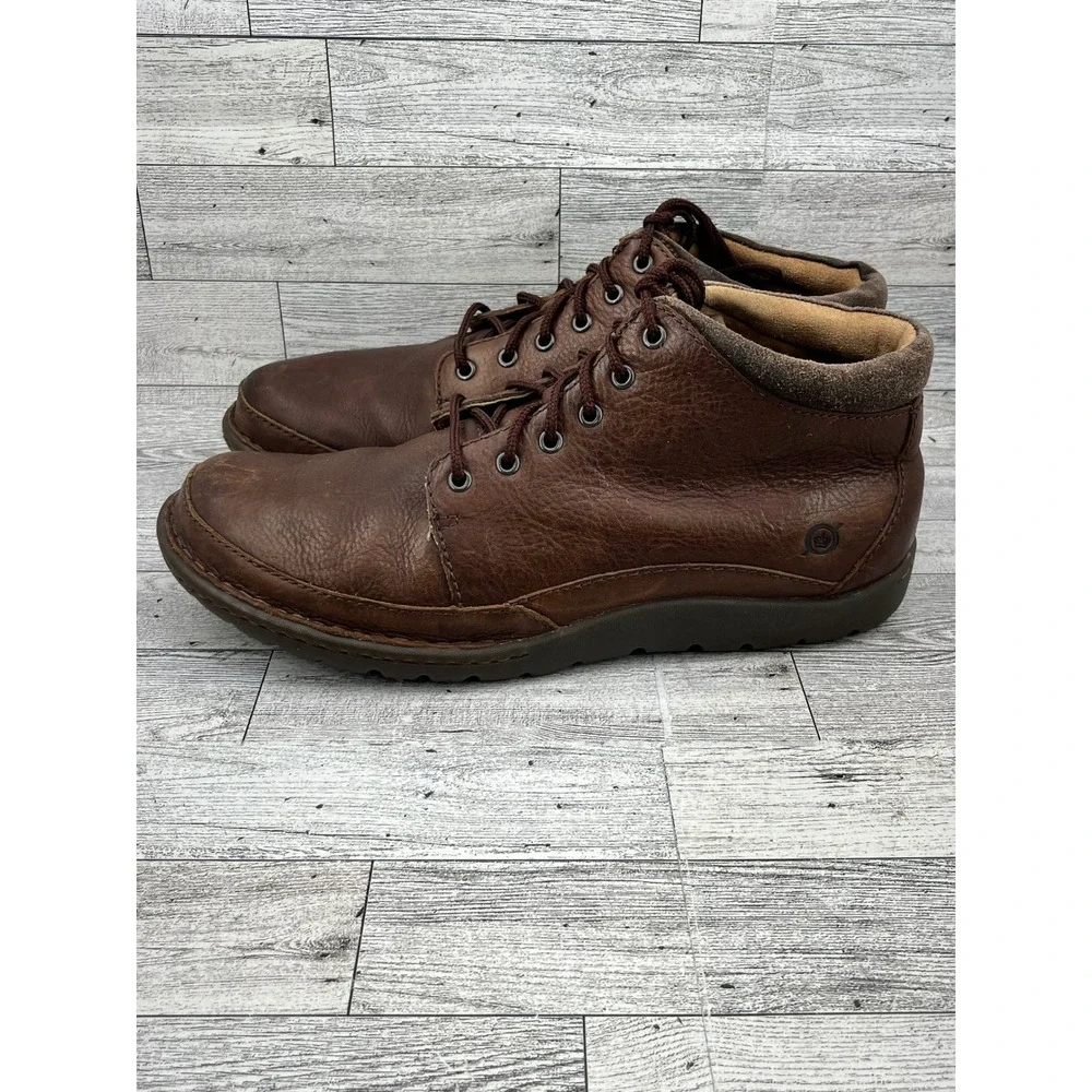 Born Men Brown Leather Chukka Boots Lace Up Padded Collar Casual Shoes Size 9.5M